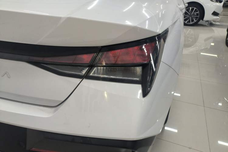 Used Hyundai Elantra 2023 1.5L CVT GLX Elite Edition Right Rear Taillight