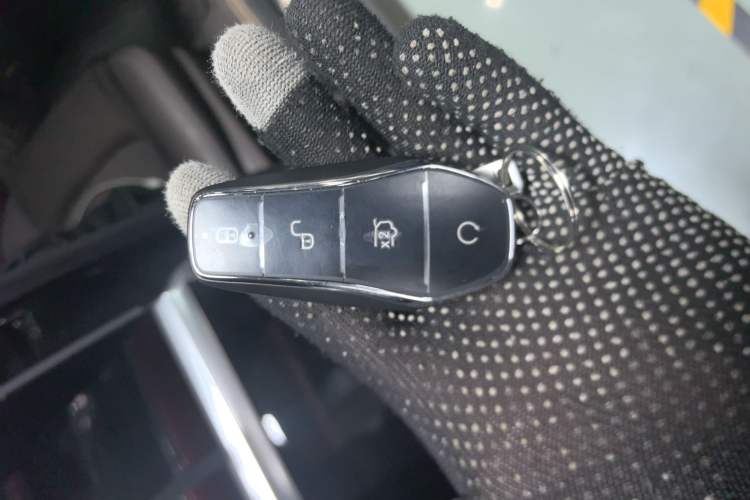 Used BYD Han 2024 DM-i Glory Edition 121KM Prestige Model
