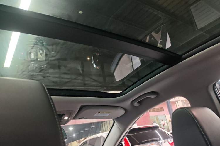 Used BYD Yuan New Energy 2019 EV360 Smart Connect Enjoyment Model
