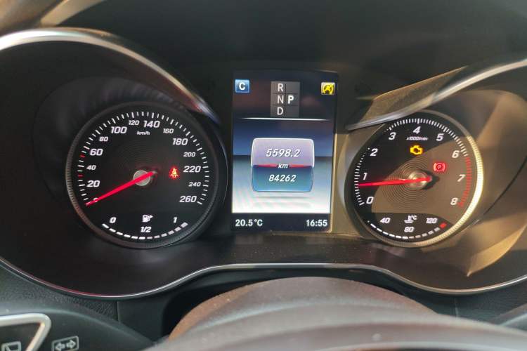 Used Mercedes-Benz GLC 2019 GLC 260 L 4MATIC Dynamic Model Instrument Cluster