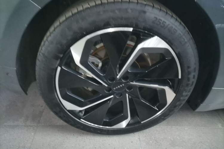 Used Zeekr 001 2022 Ultra-Long Range Single-Motor WE Version
