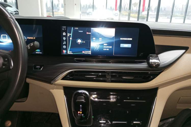 Used Buick GL8 2023 ES Lu Zun Deluxe Model