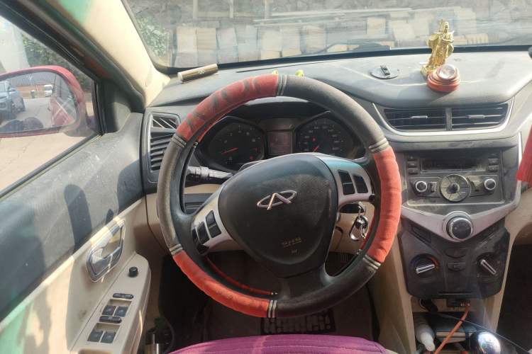 Used Chery Fengyun 2 2013 Hatchback 1.5L Manual Ruiyi Edition