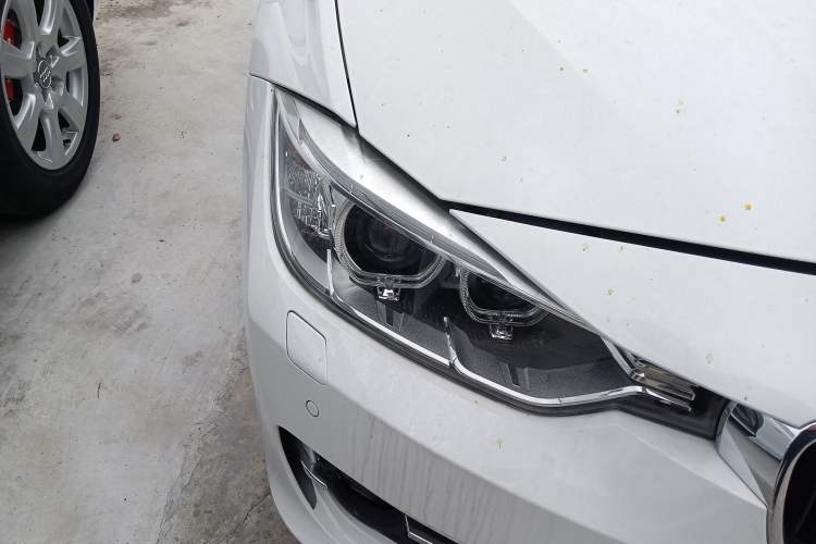 Used BMW 3 Series 2014 320Li Fashion Model
