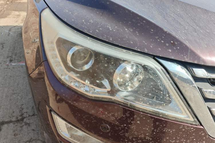 Used Baojun 560 2015 1.8L manual luxury version