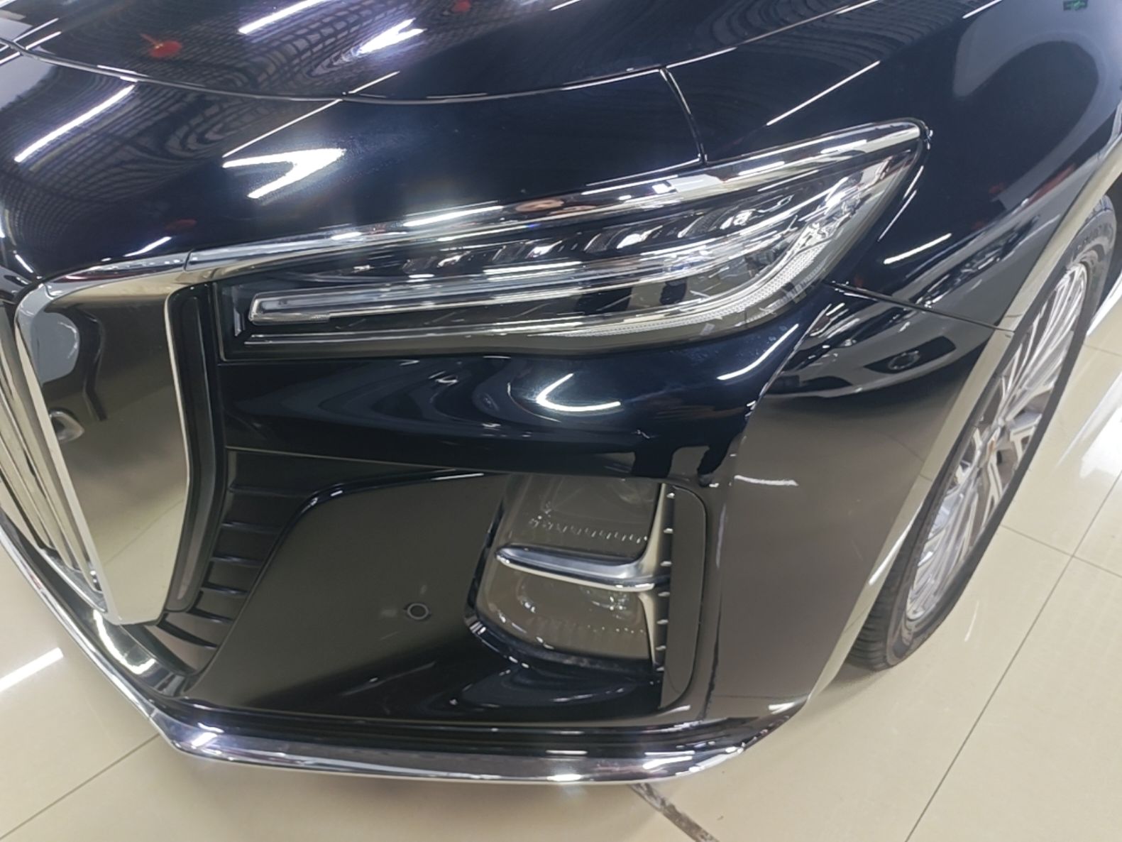 Hongqi H5 2023 2.0T Automatic Smart Connect Flagship Edition - Chinese Trim Chang — снимка 8