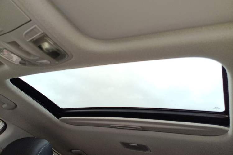 Used Hyundai Elantra (6th Generation / Lingdong) 2018 1.4T Dual-Clutch Xuan Dong · Dynamic Edition Headliner