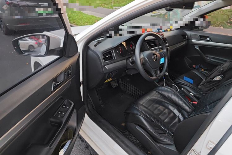 Used Volkswagen Gran Lavida 2017 1.6L Automatic Fashion Edition
