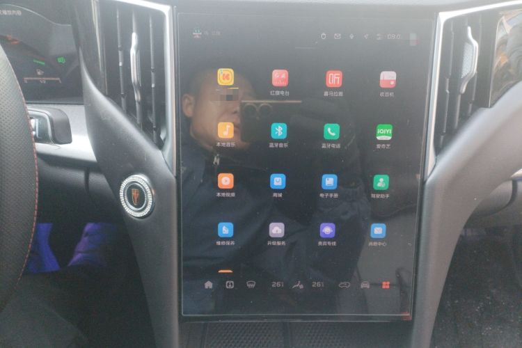 Used Hongqi HS7 PHEV 2025 Model 2.0T PHEV Four-Wheel Drive 2 Million Units Commemorative Edition 6-Seater