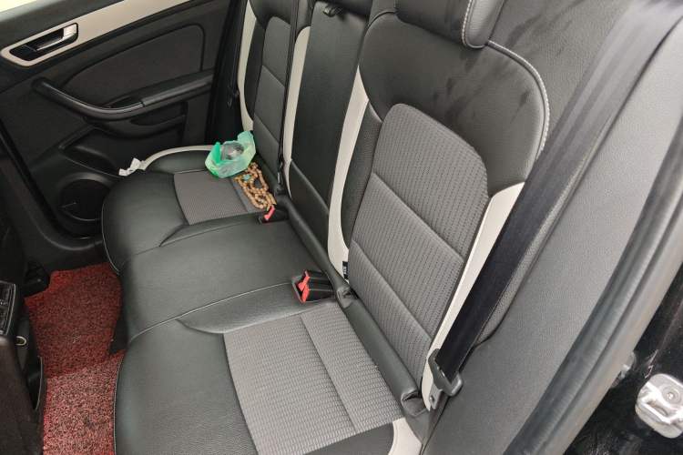 Used Qoros 5 2017 1.6T Automatic Prestige Model Left Rear Seat