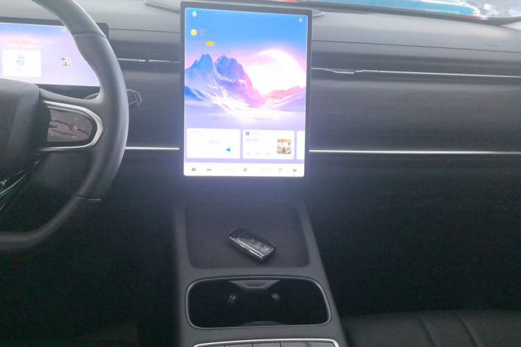 Used Chery Tiggo 7 C-DM 2025 1.5T 120KM Luxury Trim Audio And AC Panel