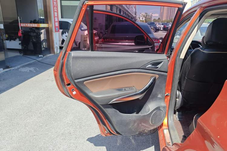 Used BYD Song 2019 1.5TI Manual Smart Connect Enhanced Model