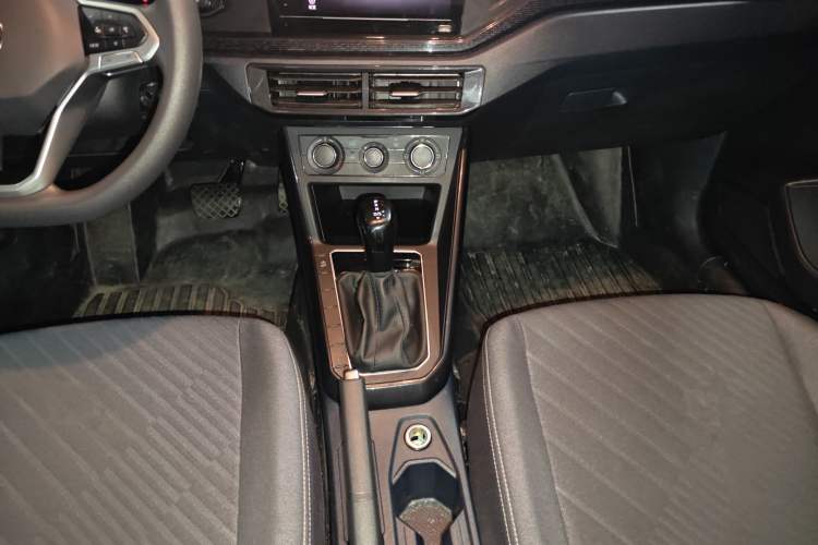 Used Volkswagen Lavida 2023 New Sharp 1.5L Automatic Excellent New Edition