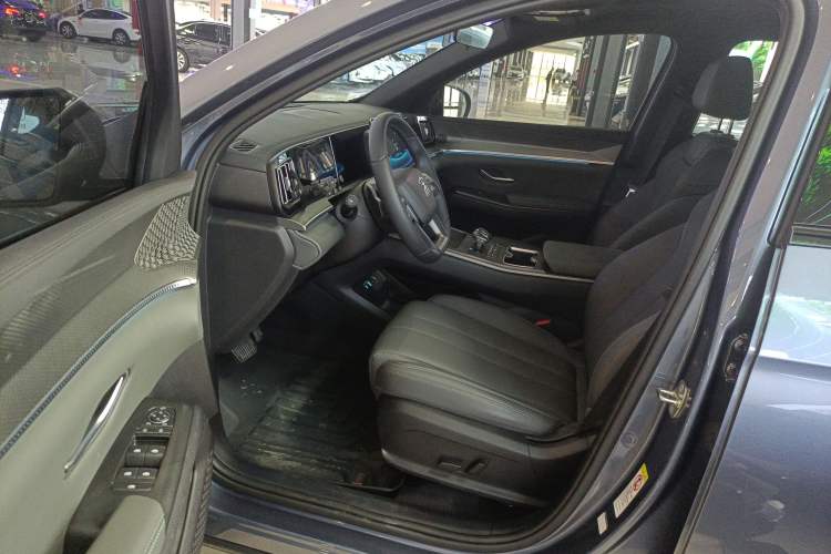 Used BYD Song Pro New Energy 2025 2nd Generation Intelligent Driving Version DM-i 75KM Overachiever Trim Left Front Seat