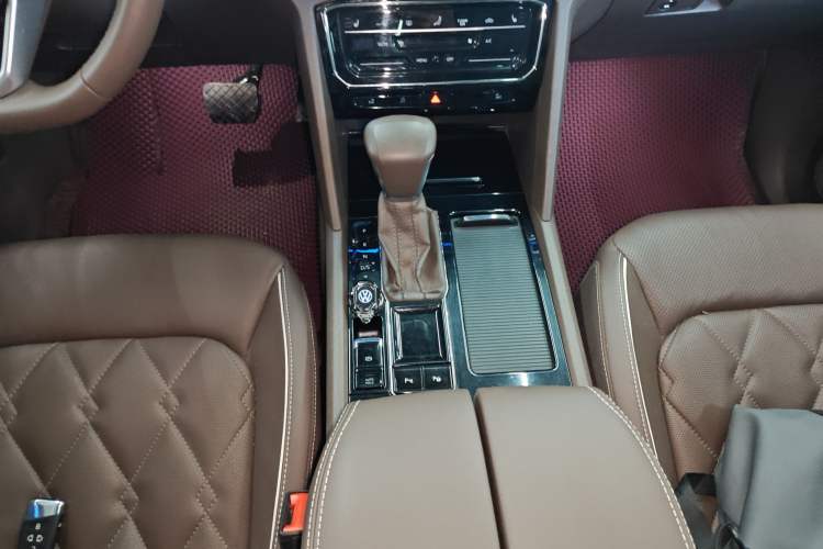 Used Volkswagen Viloran 2020 380TSI Prestige Edition