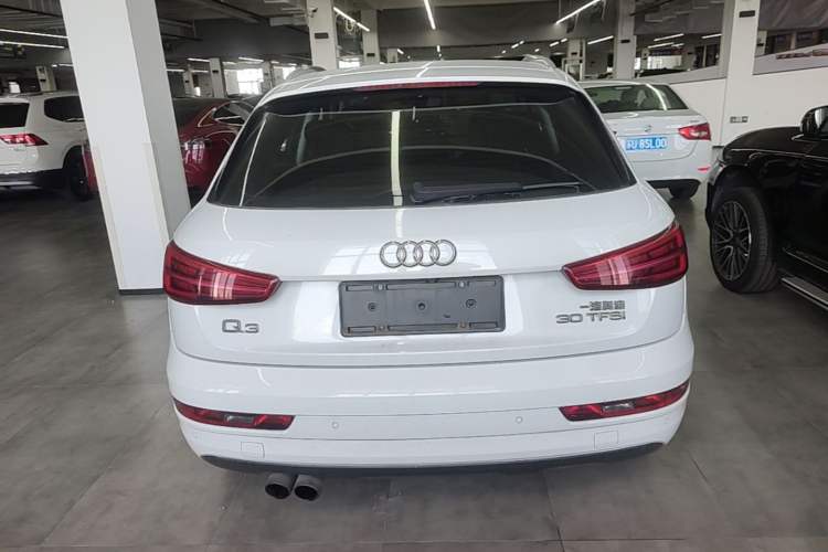 Used Audi Q3 2017 30 TFSI Fashion Model