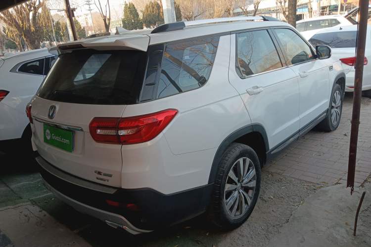 Used Changan CS95 2017 2.0T Two-Wheel Drive Zhitu Edition