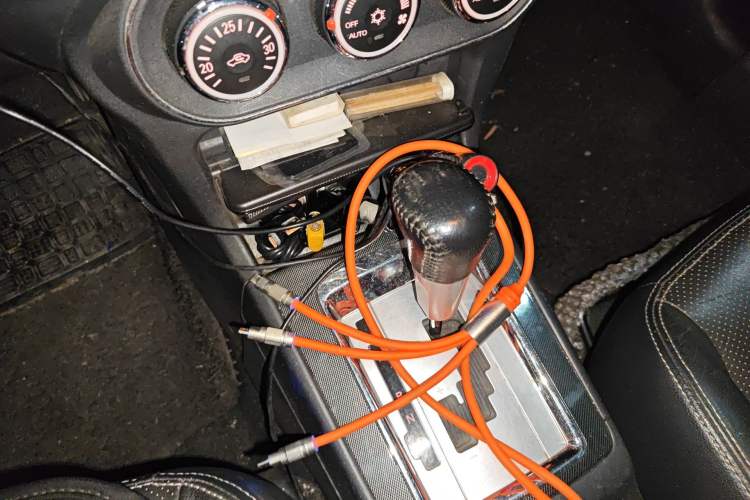 Used Mitsubishi Lancer EX 2011 Xinyuan Edition 2.0L CVT Flagship Model Gear Lever