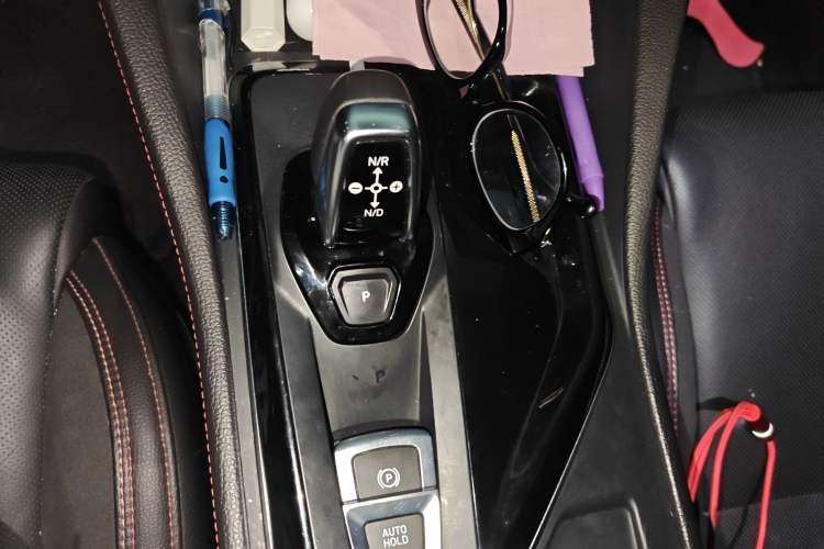 Used Lynk & Co 02 2019 1.5T DCT Two-Wheel Drive Pro Edition China VI Standard
