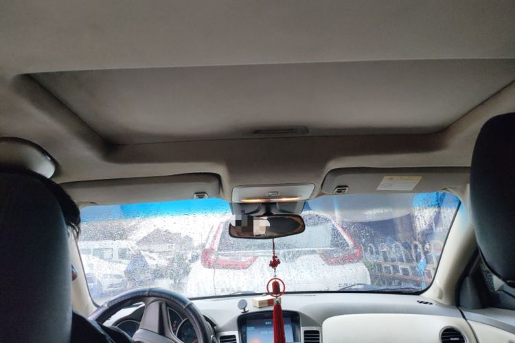 Used Chevrolet Cruze 2015 1.5L Classic SE MT Headliner