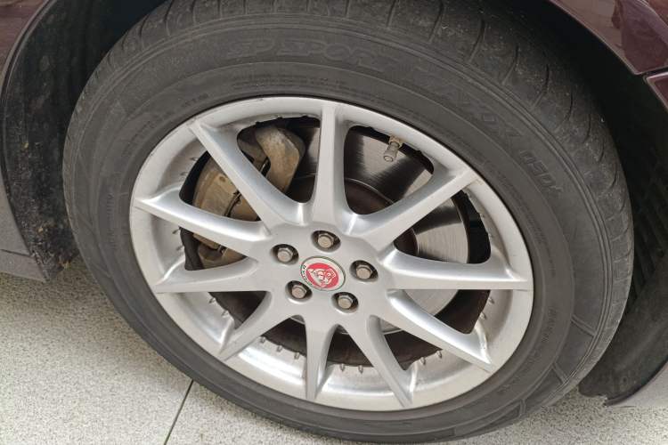 Used Jaguar XJ 2016 XJL 2.0T Two-Wheel-Drive Elegant Business Edition
