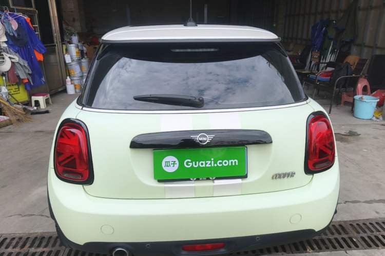 Used MINI 2019 1.5T COOPER Artist
