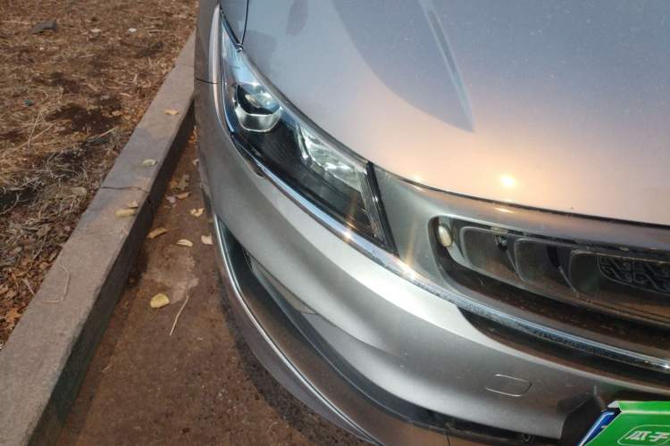 Used Geely Auto Jiajie 2021 1.8TD DCT Comfort Model Right Front Headlight