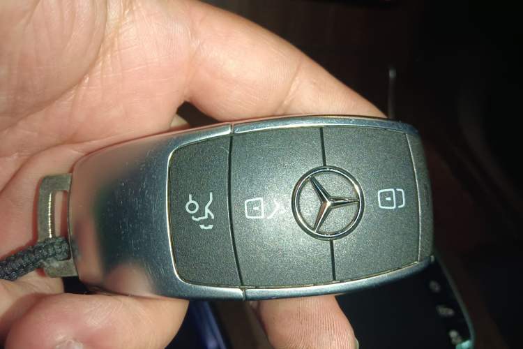 Used Mercedes-Benz GLC 2020 GLC 300 L 4MATIC Luxury Model
