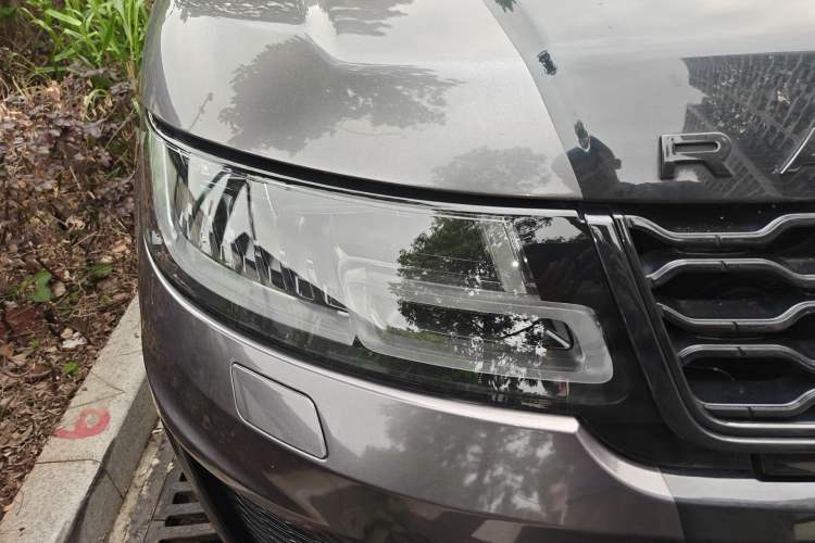 Used Land Rover Range Sport 2018 3.0 SC V6 HSE DYNAMIC Right Front Headlight