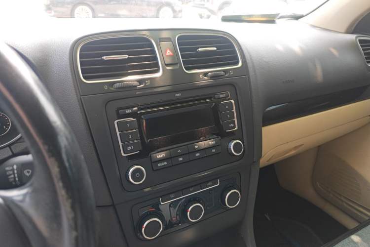 Used Volkswagen Golf 2012 1.6L Automatic Comfort Model