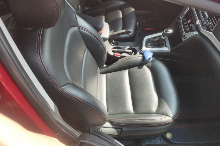 Used Hyundai Elantra (6th Generation / Lingdong) 2016 1.6L Automatic ZhiXuan – Elite Version