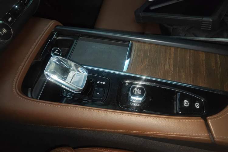 Used Volvo S90 2023 B5 Zhiyuan Luxury Edition