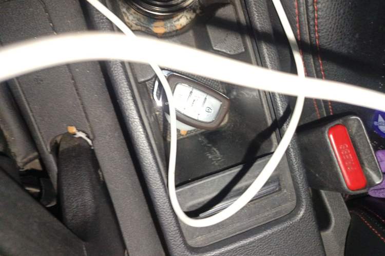 Used Hyundai Elantra (5th Generation / Langdong) 2016 1.6L Automatic Prestige Model Vehicle Key