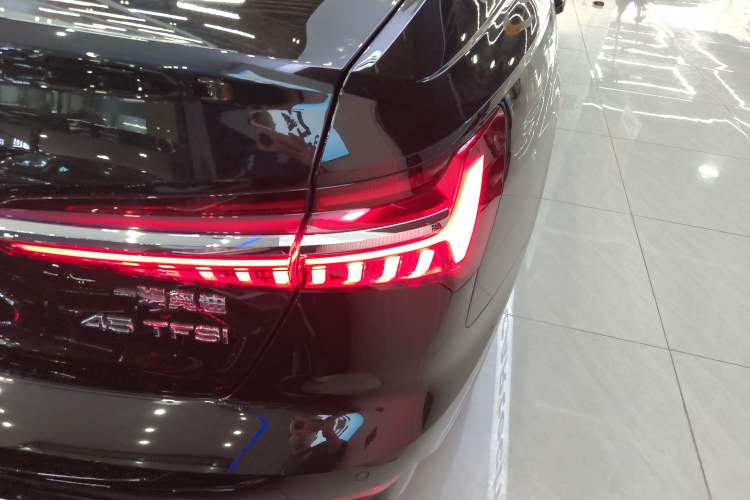 Used Audi A6L 2025 45 TFSI Prestige Dynamic Edition + Ventilated Comfort Package