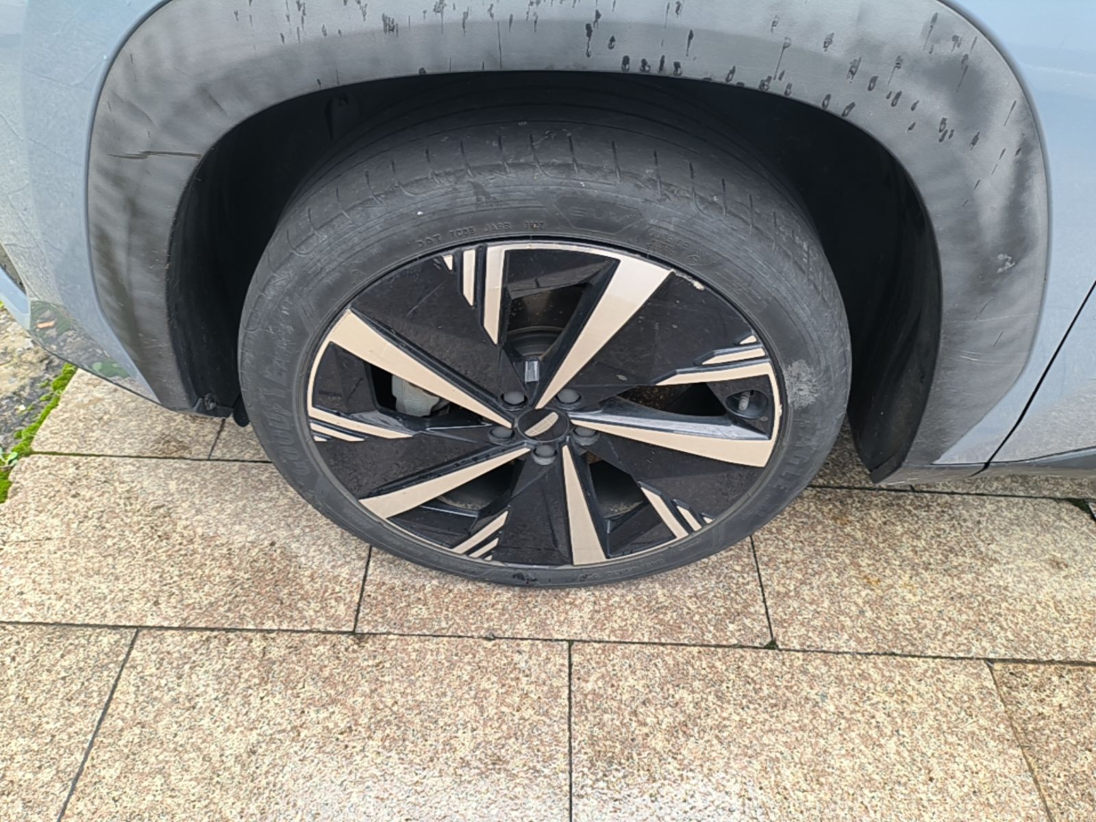 Geely Auto FX11 2023 2.0TD DCT Prestige Edition — снимка 10