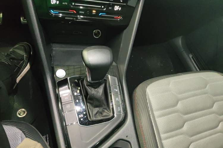Used Volkswagen Tiguan X 2022 330TSI Two-Wheel-Drive Flagship Edition Gear Lever