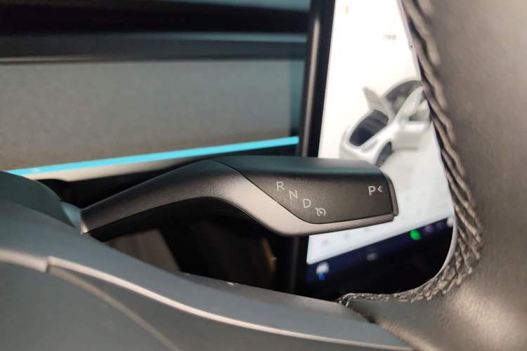 Used Tesla Model Y 2024 Rear-Wheel-Drive Version