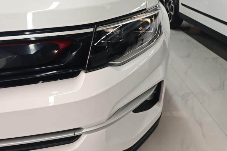 Used CHANGAN CS35PLUS 2019 1.4T DCT Smart Connect Blue Whale Edition
