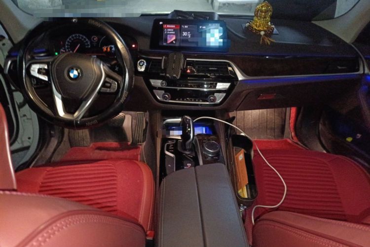 Used BMW 5 Series 2019 525Li Luxury Package
