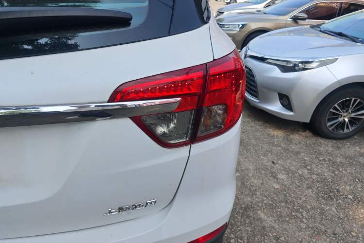 Used Buick Envision 2015 20T Two-Wheel-Drive Elite Model