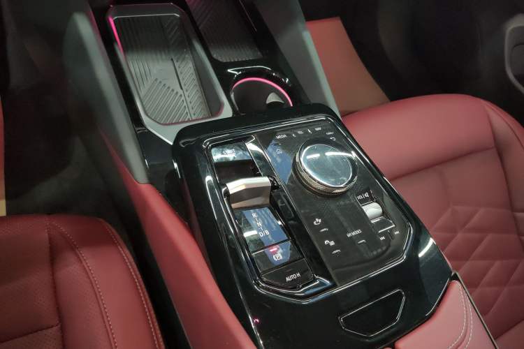 Used BMW i5 2024 eDrive 35L Prestige Luxury Package