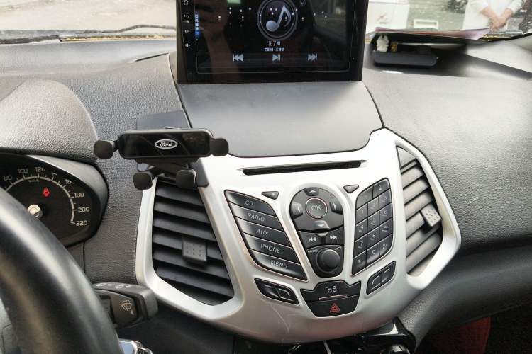 Used Ford EcoSport 2013 1.5L Automatic Fashion Model