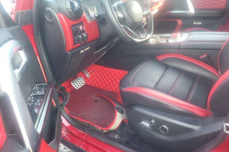 Used BAIC Off-Road BJ40 2018 2.3T Automatic Four-Wheel Drive Ring of the Tower Champion Edition China V Emission Standard
