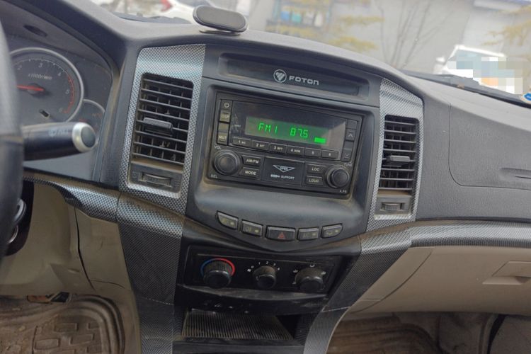 Used Foton Sapporo 2011 2.8T Conqueror Z7
