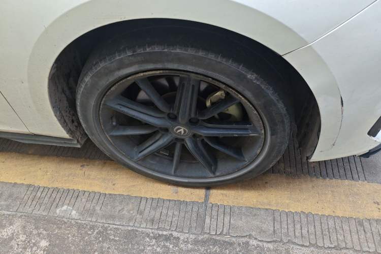 Used CHANGAN UNI-V iDD 2023 ZhiDian iDD 1.5T 113km ZhiKu Model
