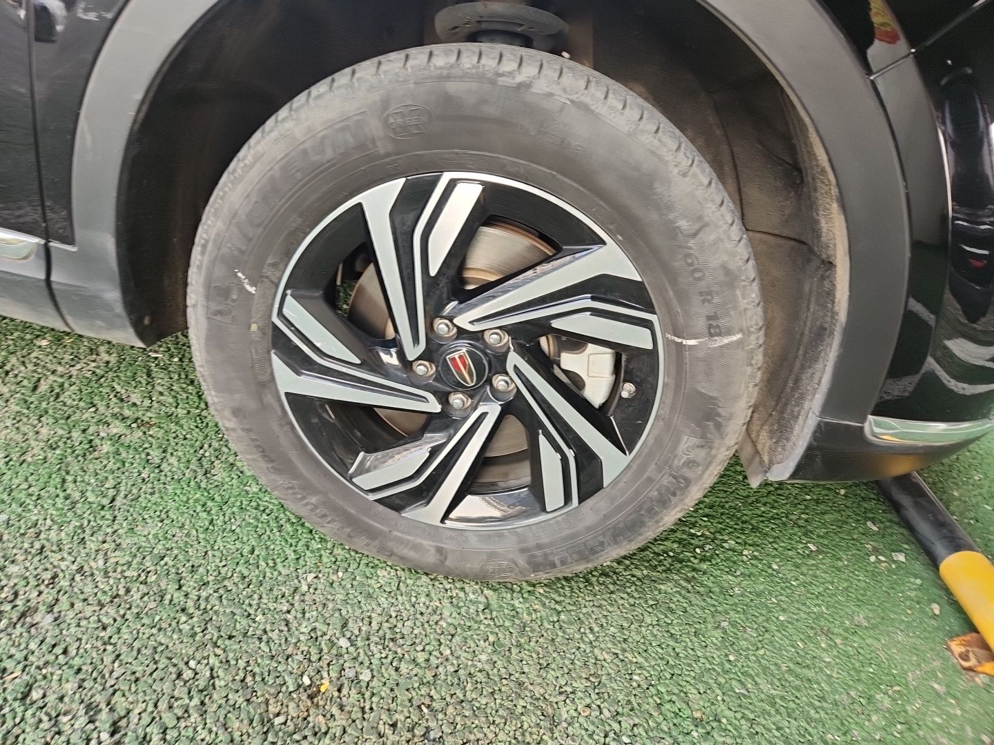Hongqi HS5 2022 Revised Version 2.0T Smart Connect Flagship Edition — снимка 8