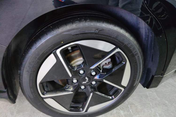 Used Wuling Xingguang 2023 150 Advanced Edition
