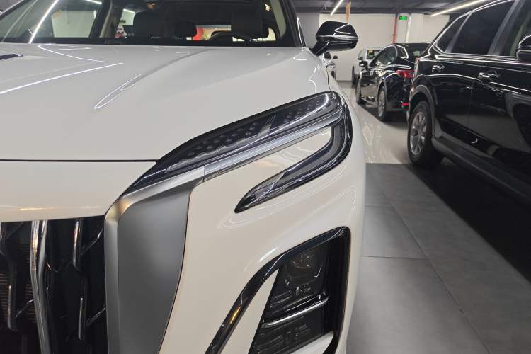 Used Hongqi HS3 PHEV 2025 Model PHEV 117km Jingwei PLUS Edition Left Front Headlight