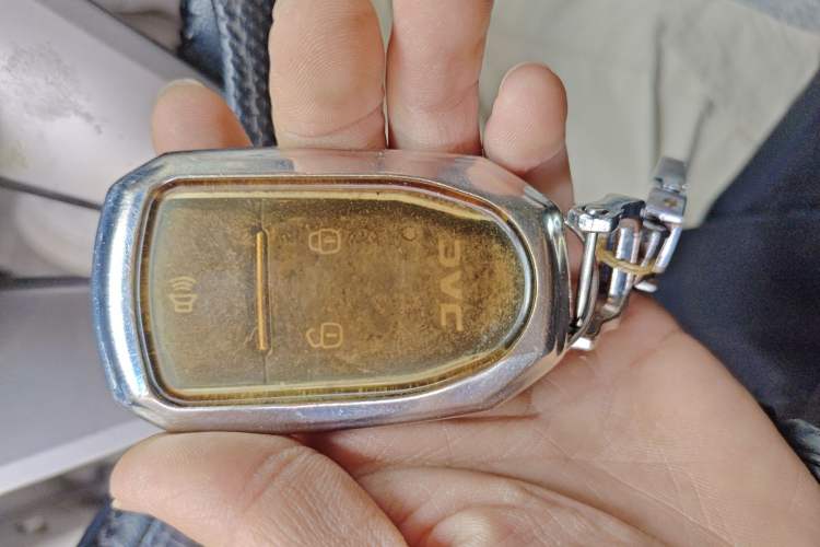 Used JAC Group Refine M5 2016 2.0T Gasoline Automatic Business Edition
