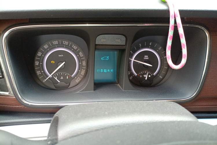 Used Buick GL8 2018 28T Luxury Model China VI Standard Instrument Cluster